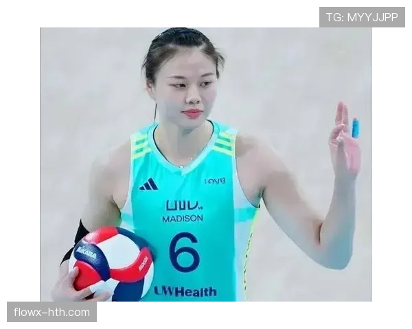 龚翔宇训练里满身汗，十分钟后拎的包看着比我一个月房租还贵，我酸了